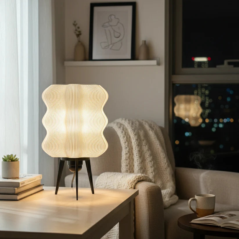Wavy Lamp – Modern Tripod Ambient Table Lamp (E27 | PLA)